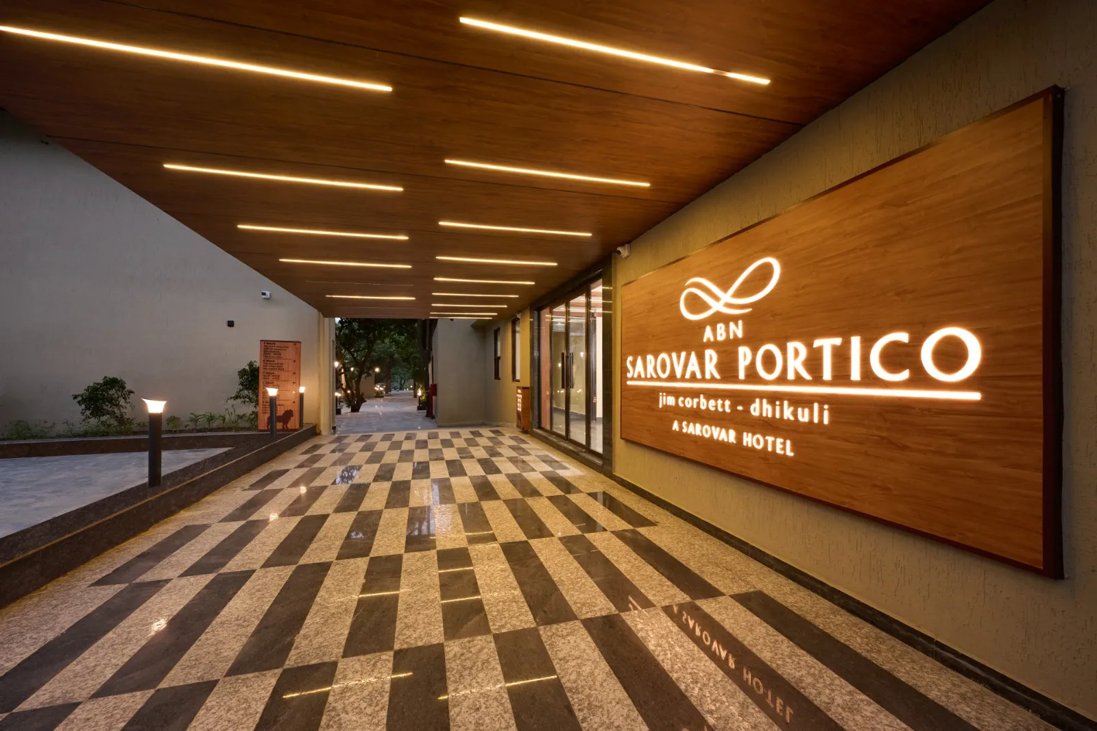 ABN Sarovar Portico, Jim Corbett Dhikuli — Entrance